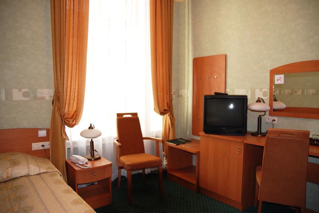 Hotel Savoy Лодзь Номер фото